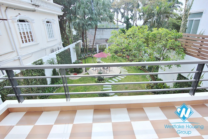 Mordern beautiful house with a super lovey backyard for rent in Tay Ho, Hanoi